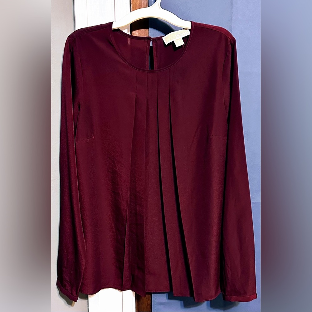 Michael Kors Women’s Used Long Sleeve Pleated Blouse~Merlot Red, (Sz Small)